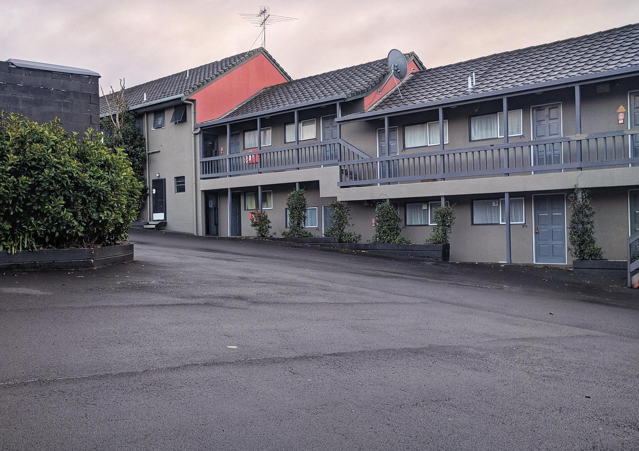 Motel 80 Оукланд Екстериор снимка