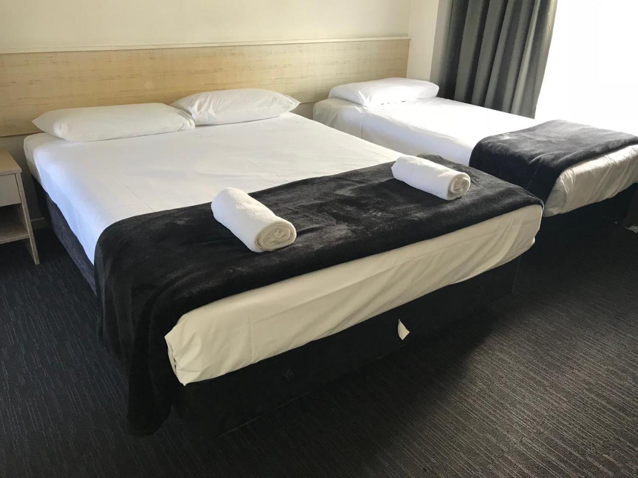 Motel 80 Оукланд Екстериор снимка