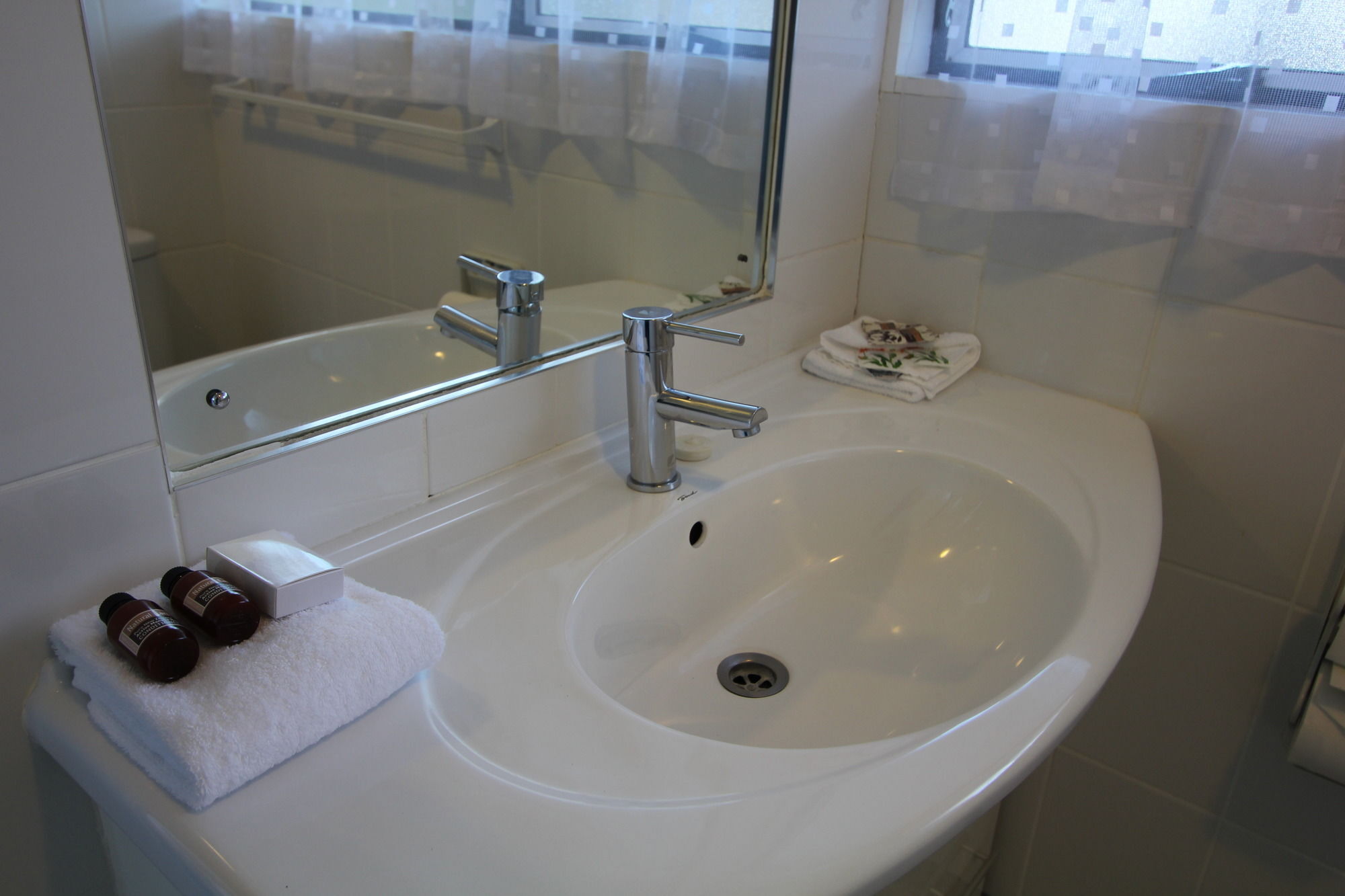 Motel 80 Оукланд Екстериор снимка